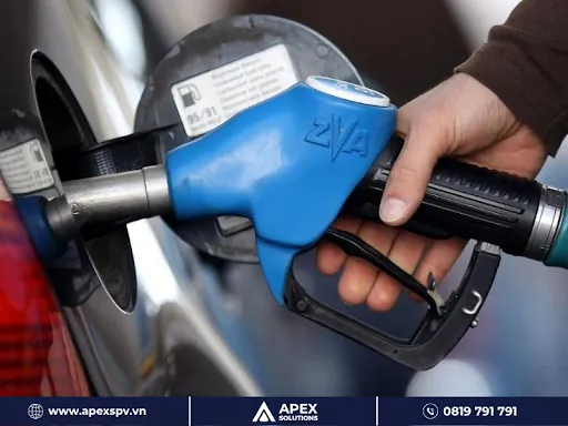 Sử dụng nhiên liệu chất lượng cao là yếu tố giúp xe tiết kiệm nhiên liệu 