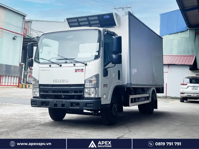 Hướng dẫn vệ sinh thùng đông lạnh của xe tải đúng cách