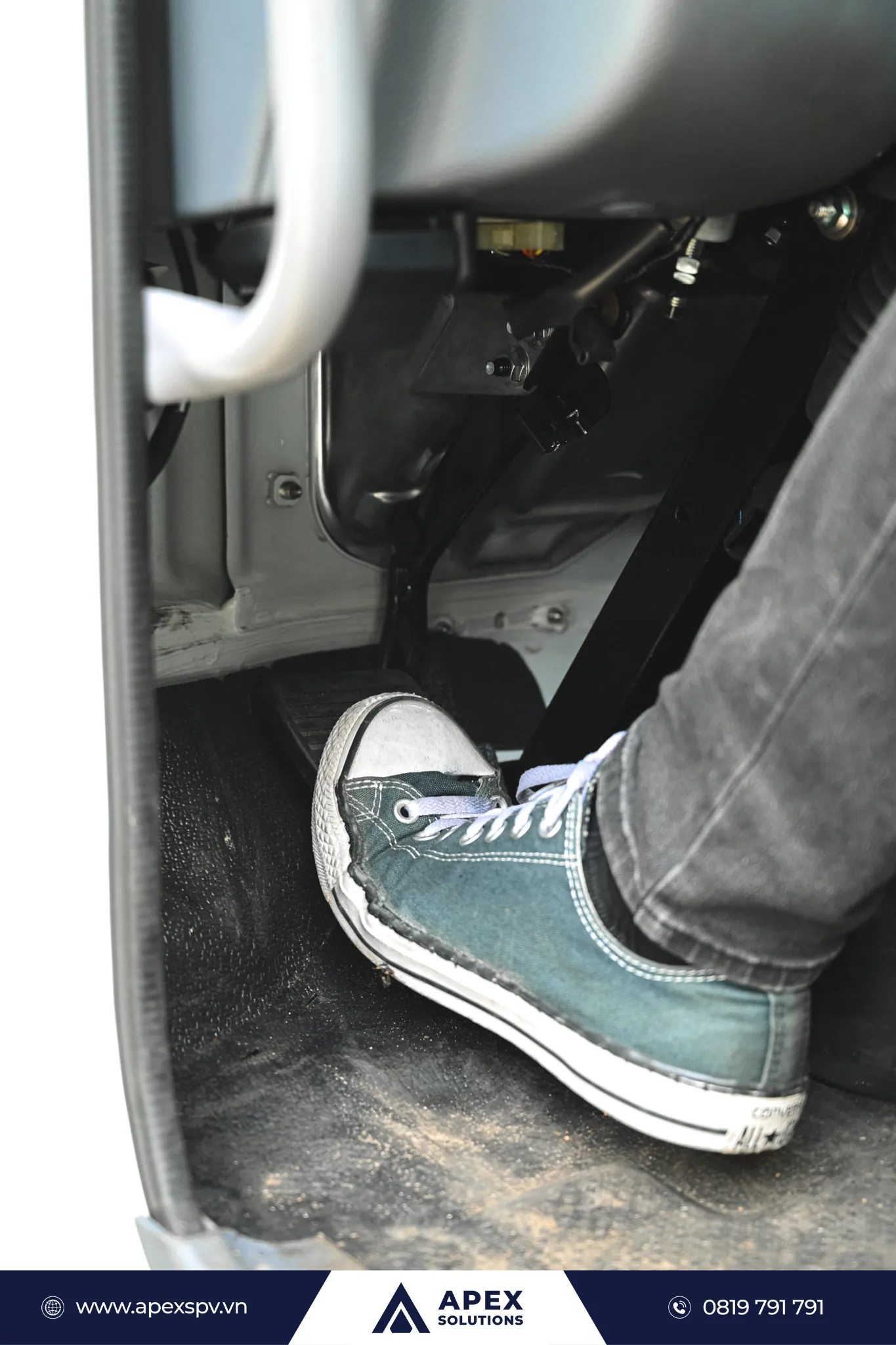 Cần đảm bảo xe ở trạng thái an toàn trước khi vận hành.